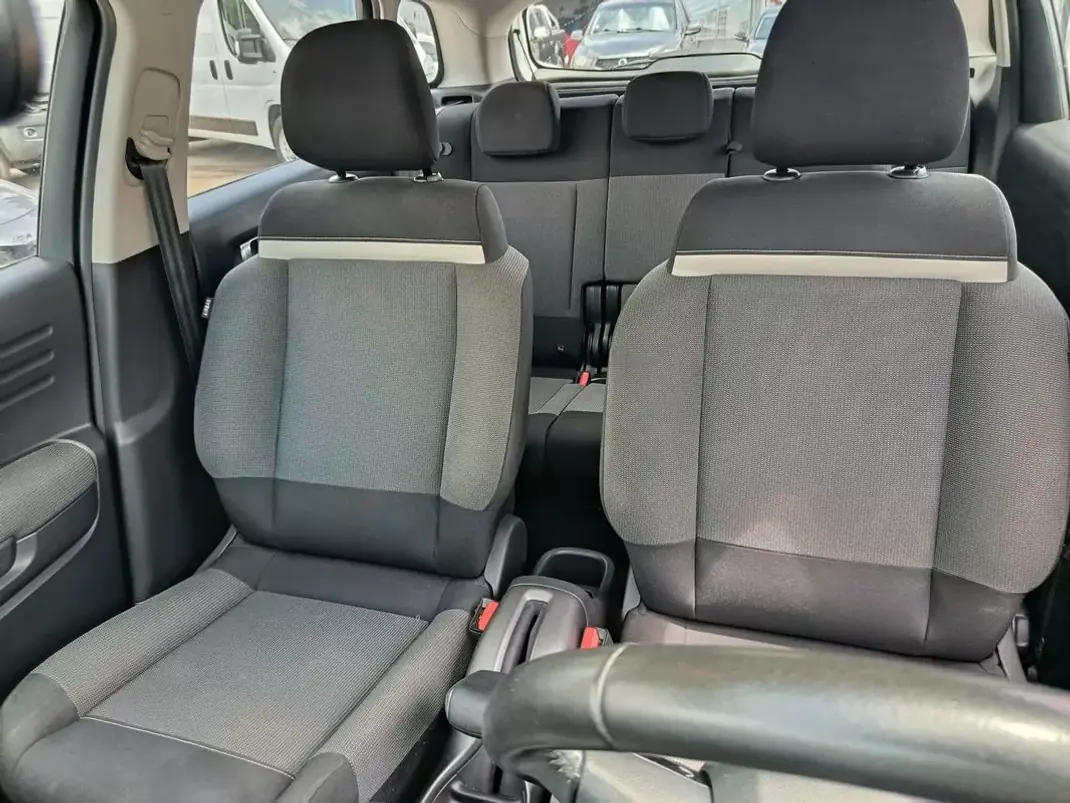 Citroën C3 Aircross 2019 - 10900 EUR, 132009 km - 132009km - foto 20 de 20