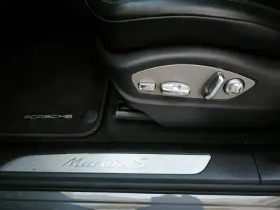 Porsche Macan 2014 - 42950 EUR, 177239 km - AUTO.MOTO.pt - 177239km - foto 50 de 59
