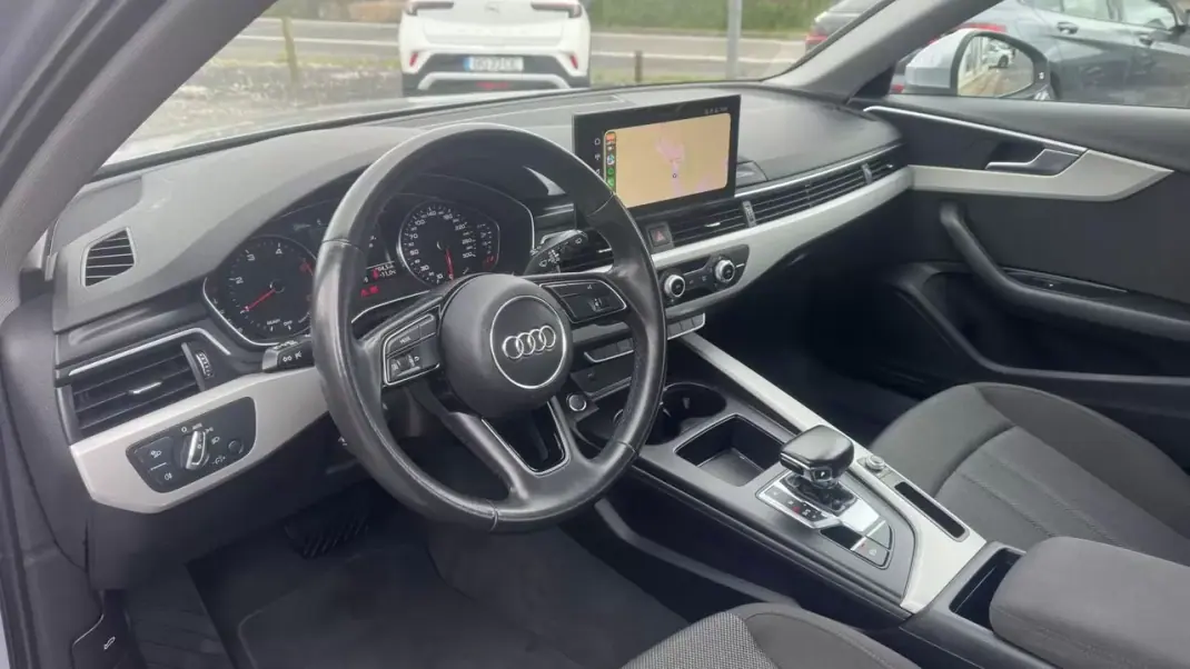 Audi A4 Avant 2022 - 25490 EUR, 122000 km - AUTO.MOTO.pt - 122000km - foto 24 de 27