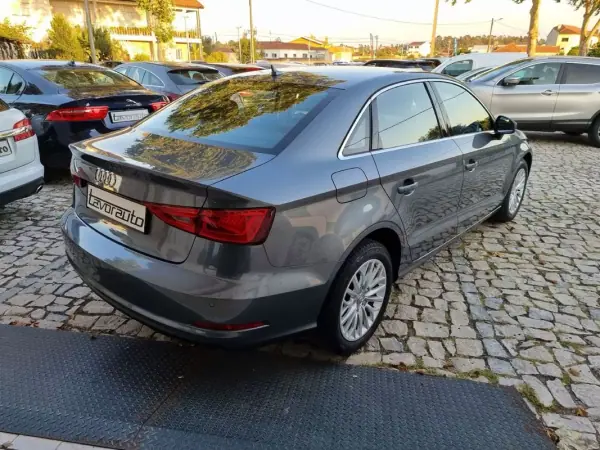 Audi A3 Limousine 2016 - 18900 EUR, 116000 km - AUTO.MOTO.pt - 116000km - foto 7 de 45