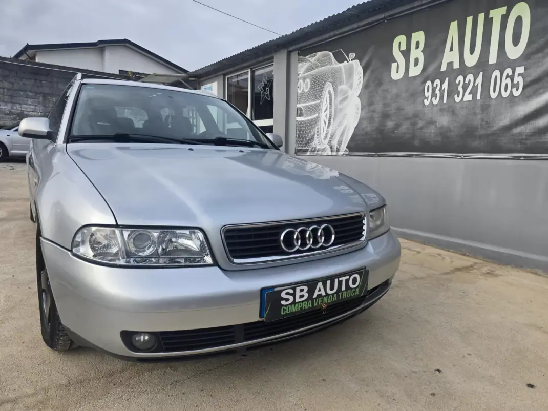Audi A4 Avant 2001 - 2250 EUR, 372500 km - 372500km - foto 10 de 17