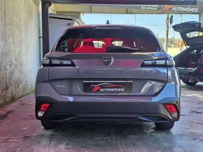 Peugeot 308 SW 2023 - 15750 EUR, 97000 km - AUTO.MOTO.pt - 97000km - foto 15 de 15