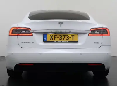Tesla Model S 2018 - 25900 EUR, 240392 km - AUTO.MOTO.pt - 240392km - foto 3 de 37