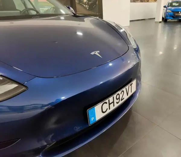 Tesla Model 3 2021 - 25990 EUR, 100000 km - AUTO.MOTO.pt - 100000km - foto 14 de 46