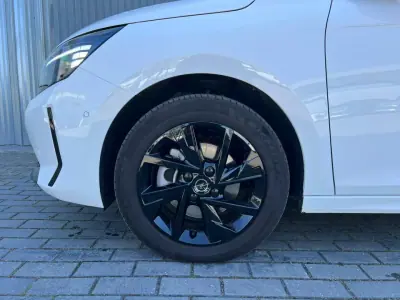 Opel Corsa 2025 - 17900 EUR, 26154 km - AUTO.MOTO.pt - 26154km - foto 5 de 19