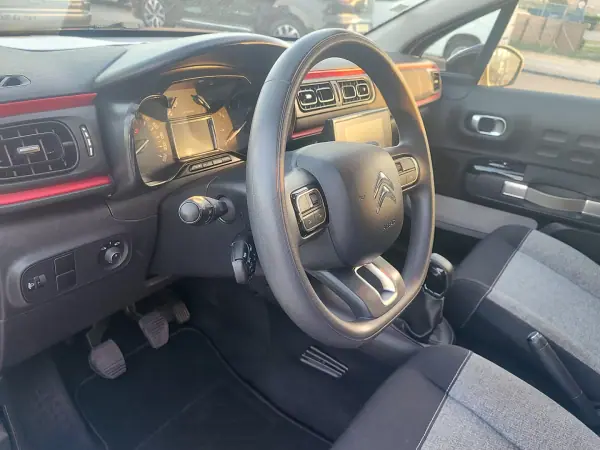 Citroën C3 2021 - 12900 EUR, 88000 km - AUTO.MOTO.pt - 88000km - foto 14 de 22