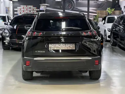 Peugeot e-2008 2020 - 18990 EUR, 50000 km - AUTO.MOTO.pt - 50000km - foto 49 de 51