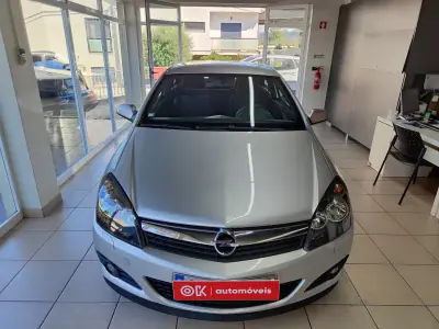 Opel Astra GTC 2007 - 4250 EUR, 335000 km - foto 4 de 35