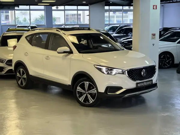MG ZS 2020 - 17990 EUR, 40000 km - AUTO.MOTO.pt - 40000km - foto 12 de 60