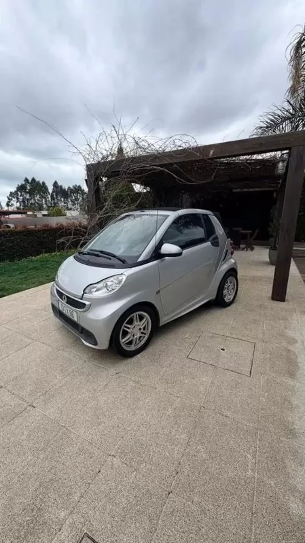 Smart Fortwo Cabrio 2013 - 7999 EUR, 113669 km - AUTO.MOTO.pt - 113669km - foto 18 de 25