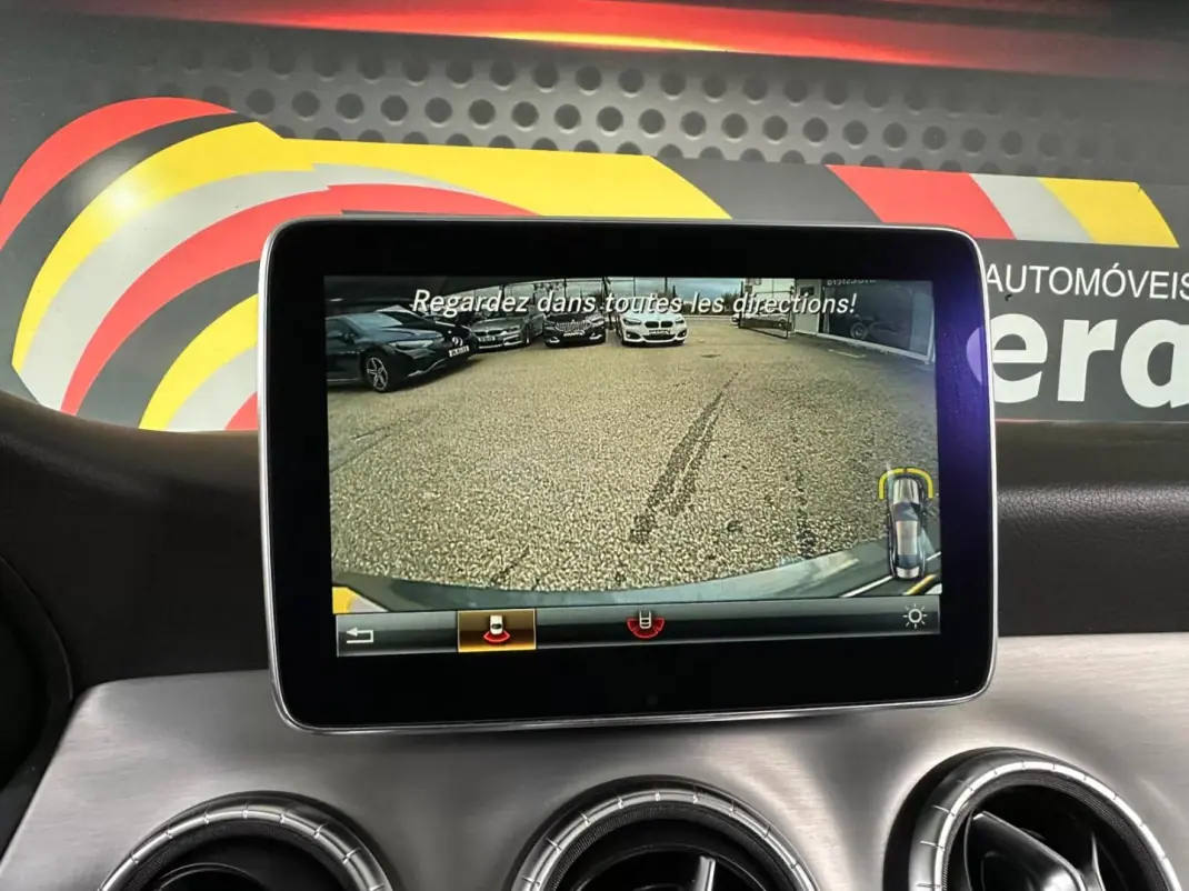 Mercedes-Benz CLA 200 2016 - 21900 EUR, 163435 km - AUTO.MOTO.pt - 163435km - foto 20 de 32