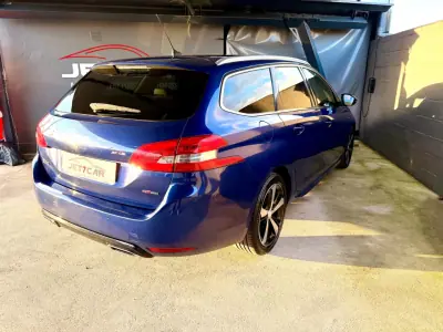Peugeot 308 SW 2015 - 12990 EUR, 256609 km - AUTO.MOTO.pt - 256609km - foto 4 de 16