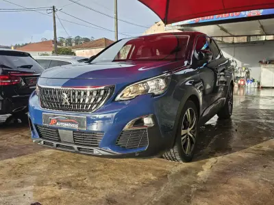 Peugeot 3008 2020 - 18999 EUR, 72900 km - AUTO.MOTO.pt - 72900km - foto 3 de 19