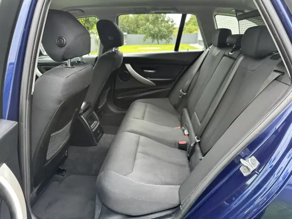 BMW 316 2017 - 13900 EUR, 280000 km - AUTO.MOTO.pt - 280000km - foto 25 de 56