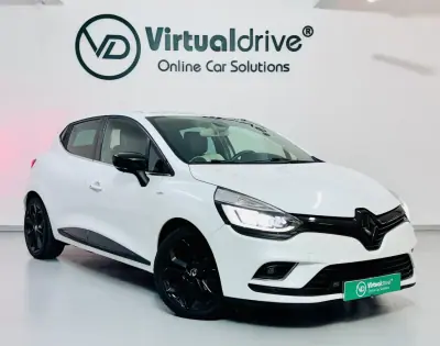 Renault Clio 2018 — photo 3 of 57