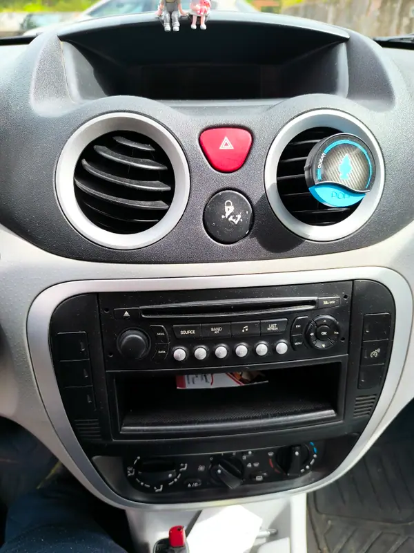 Citroën C3 2007 - 4800 EUR, 116151 km - AUTO.MOTO.pt - 116151km - foto 4 de 5