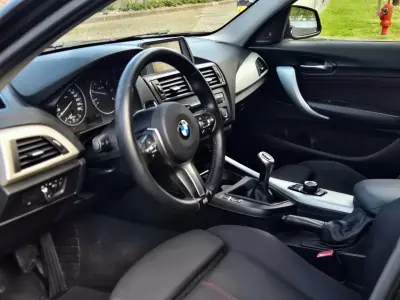 BMW 116 2013 - 11000 EUR, 260000 km - AUTO.MOTO.pt - 260000km - foto 10 de 25
