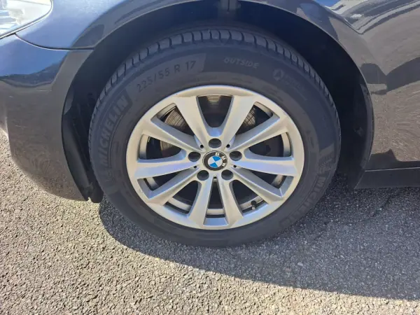 BMW 520 2012 - 11250 EUR, 371188 km - AUTO.MOTO.pt - 371188km - foto 15 de 18