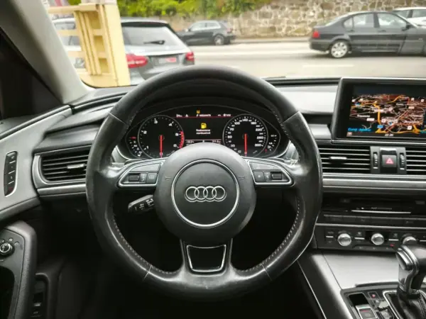 Audi A6 Avant 2012 - 21500 EUR, 246000 km - AUTO.MOTO.pt - 246000km - foto 31 de 32