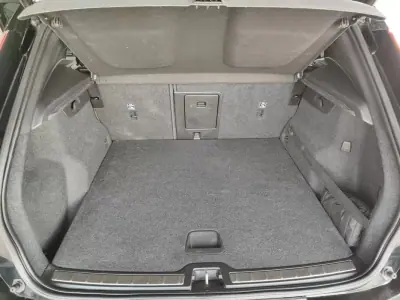 Volvo XC 40 2020 - 28250 EUR, 45500 km - AUTO.MOTO.pt - 45500km - foto 17 de 35