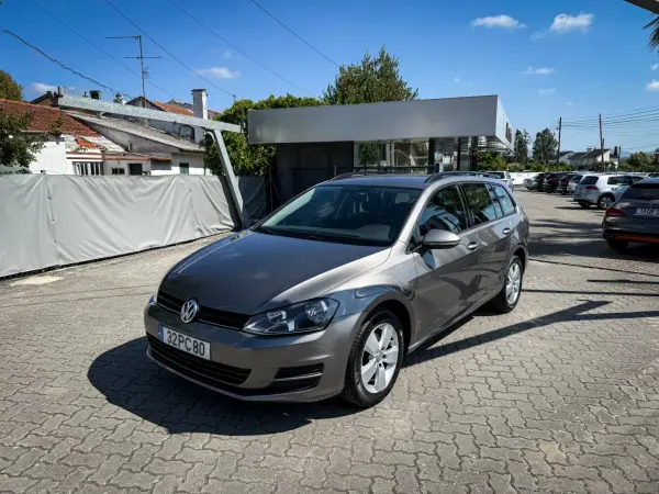 Volkswagen Golf Variant 2014 - 10990 EUR, 189000 km - AUTO.MOTO.pt - 189000km - foto 11 de 12