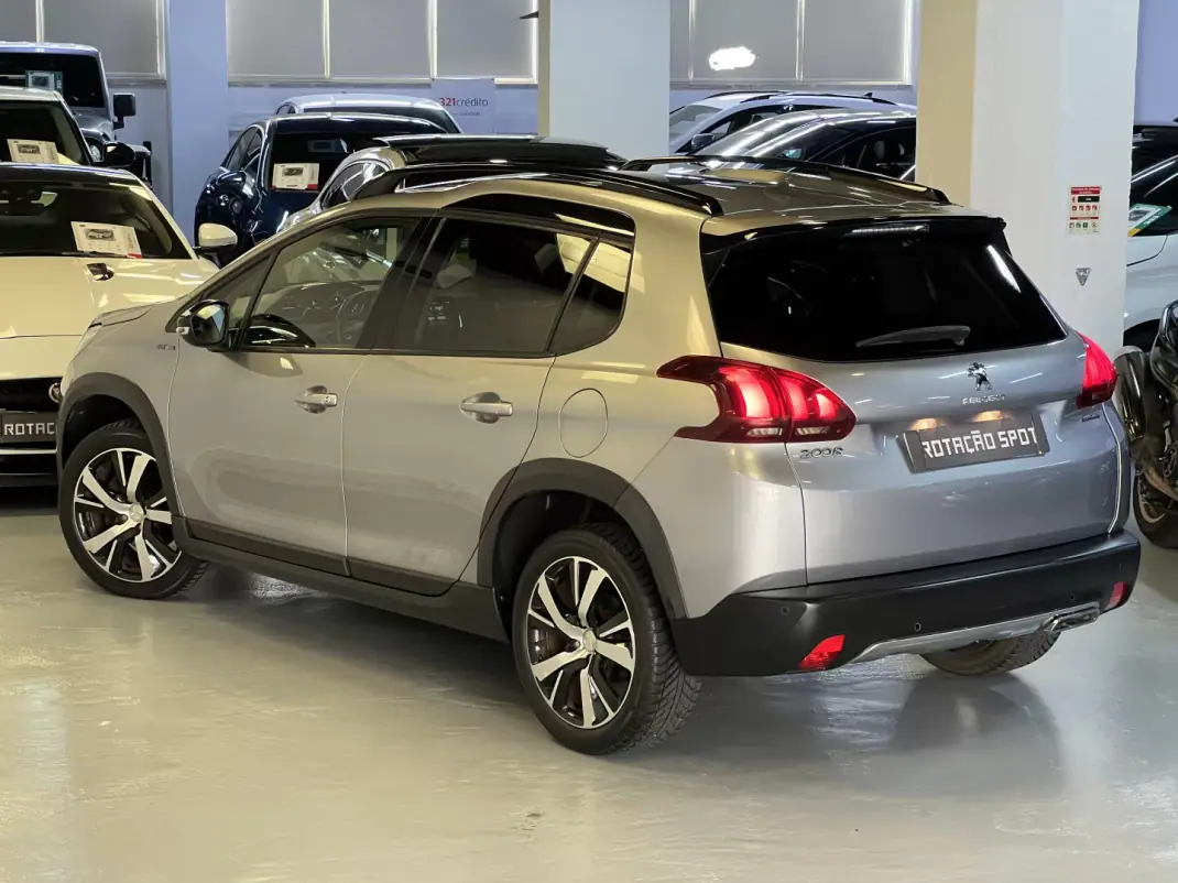 Peugeot 2008 2016 - 10990 EUR, 60000 km - 60000km - foto 13 de 60