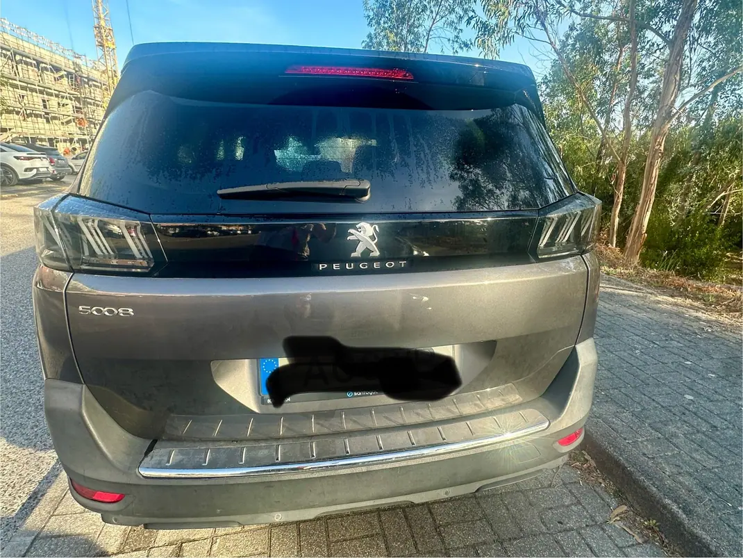 Peugeot 5008 2021 - 23500 EUR, 118300 km - 118300km - foto 7 de 7