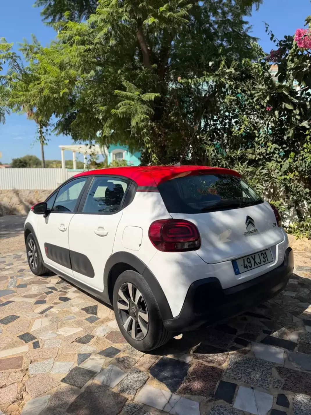 Citroën C3 2019 - 13900 EUR, 90153 km - 90153km - foto 6 de 8