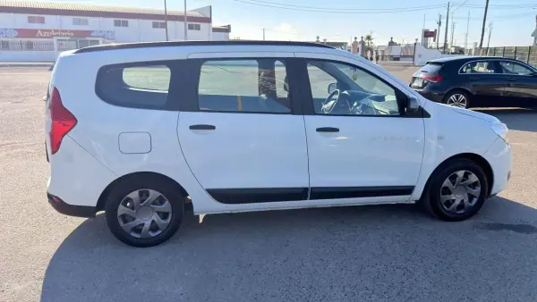 Dacia Lodgy TCe 115 Stepway 2018 Petrol