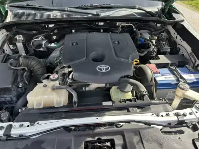 Toyota Hilux 4x4 2019 - 28500 EUR, 283000 km - AUTO.MOTO.pt - 283000km - foto 11 de 11