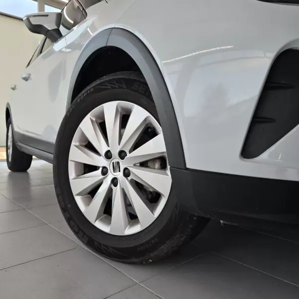 SEAT Arona 2025 - 17990 EUR, 18437 km - AUTO.MOTO.pt - 18437km - foto 18 de 18