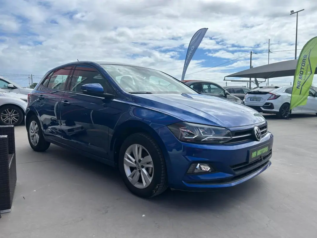 Volkswagen Polo 2018 - 13947 EUR, 78000 km - AUTO.MOTO.pt - 78000km - foto 4 de 18