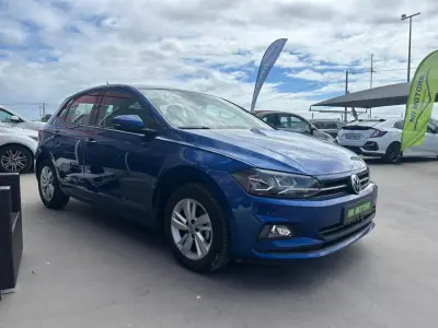Volkswagen Polo 2018 - 13947 EUR, 78000 km - AUTO.MOTO.pt - 78000km - foto 4 de 18