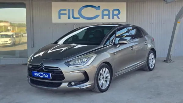 DS DS5 2.0 Hybrid4 Sport Chic 2013 Híbrido (Diesel)