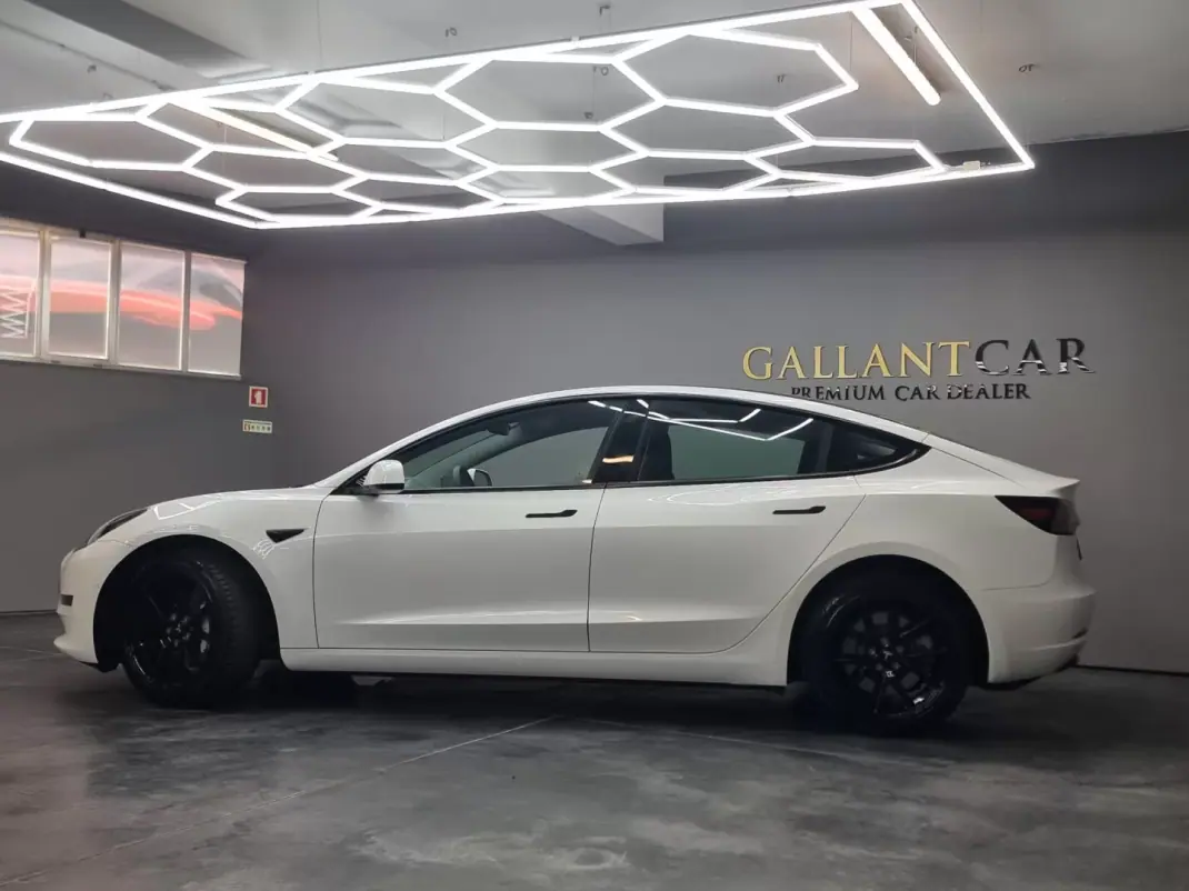 Tesla Model 3 2022 - 30800 EUR, 94100 km - 94100km - foto 5 de 15