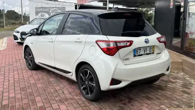 Toyota Yaris 2018 - 16990 EUR, 80000 km - AUTO.MOTO.pt - 80000km - foto 8 de 29