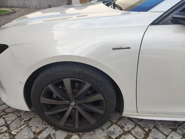 Peugeot 508 SW 2019 - 16750 EUR, 65000 km - AUTO.MOTO.pt - 65000km - foto 4 de 10