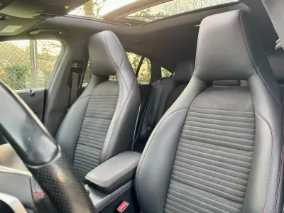 Mercedes-Benz CLA 200 2016 - 20999 EUR, 180000 km - AUTO.MOTO.pt - 180000km - foto 20 de 27