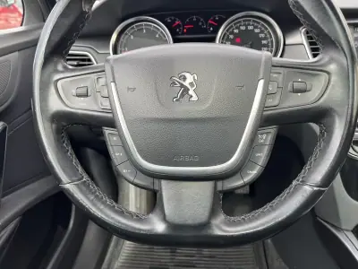 Peugeot 508 SW 2014 - 8450 EUR, 217000 km - AUTO.MOTO.pt - 217000km - foto 16 de 52