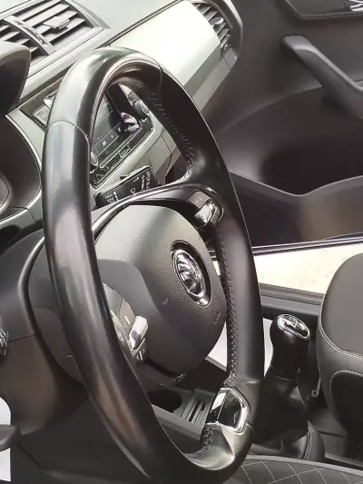 Skoda Fabia 2021 - 11800 EUR, 120100 km - AUTO.MOTO.pt - 120100km - foto 5 de 12