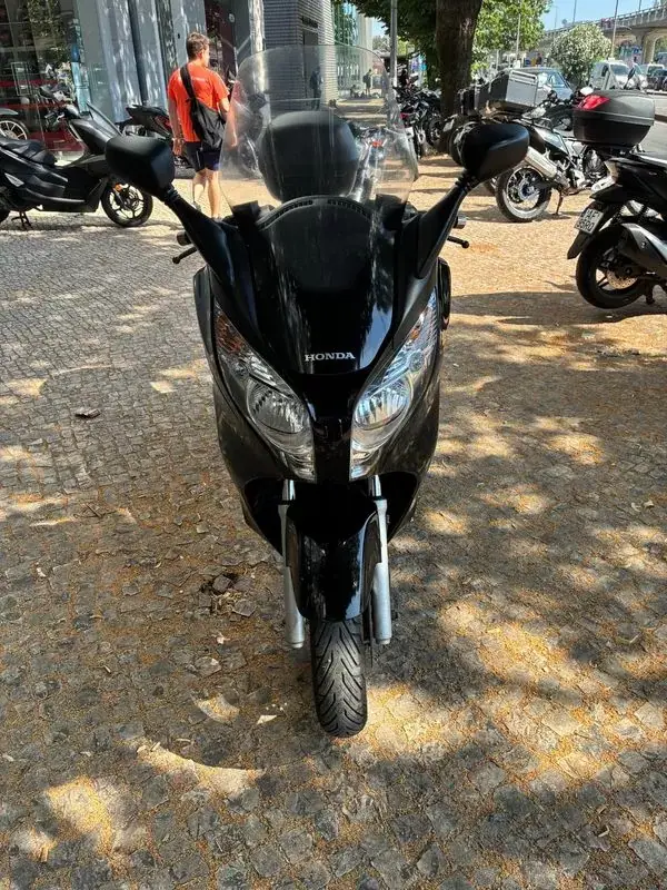 Honda 599 2013 - 1950 EUR, 24578 km - AUTO.MOTO.pt - 24578km - foto 5 de 11