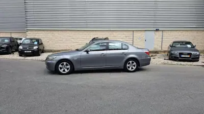 BMW 520 2008 - 8890 EUR, 322077 km - AUTO.MOTO.pt - 322077km - foto 23 de 41