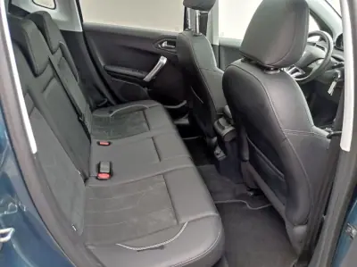 Peugeot 2008 2016 - 12200 EUR, 107000 km - AUTO.MOTO.pt - 107000km - foto 15 de 20