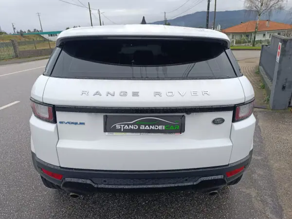 Land Rover Range Rover Evoque 2017 - 25500 EUR, 114000 km - AUTO.MOTO.pt - 114000km - foto 12 de 22