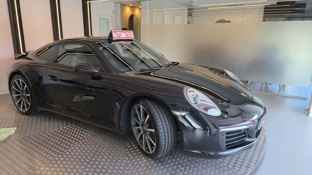 Porsche 991 2016 - 109500 EUR, 62318 km - AUTO.MOTO.pt - 62318km - foto 21 de 60