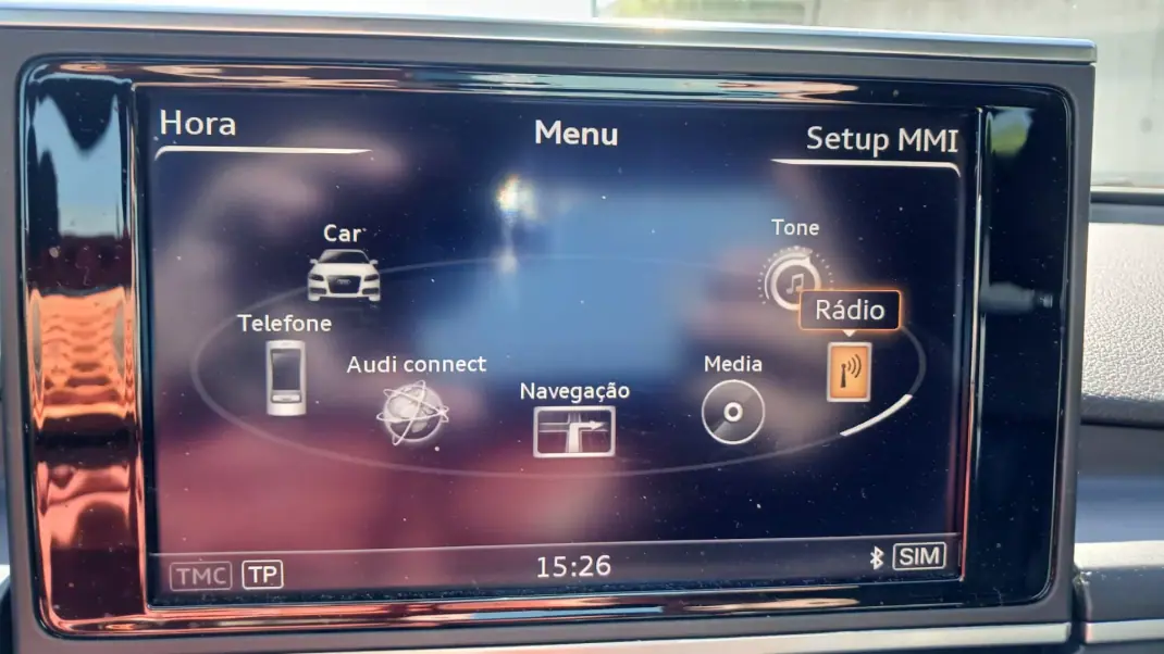 Audi A7 Sportback 2015 - 24500 EUR, 248000 km - AUTO.MOTO.pt - 248000km - foto 17 de 27
