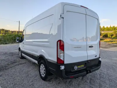 Ford 2019 - 22900 EUR, 20000 km - AUTO.MOTO.pt - 20000km - foto 4 de 16