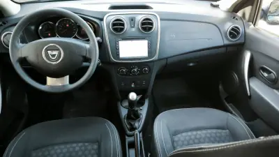 Dacia Logan MCV 2014 - 6450 EUR, 137785 km - 137785km - foto 8 de 10