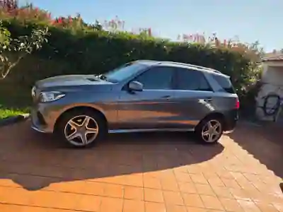 Mercedes-Benz GLE 250 2017 — foto 2 de 10