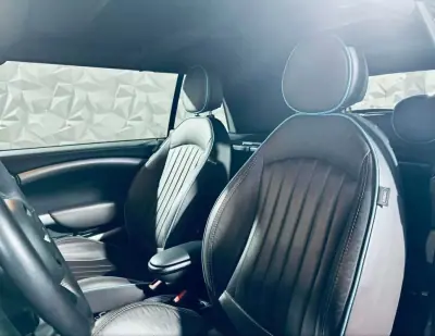 MINI Cooper 2014 - 16990 EUR, 120443 km - AUTO.MOTO.pt - 120443km - foto 31 de 59